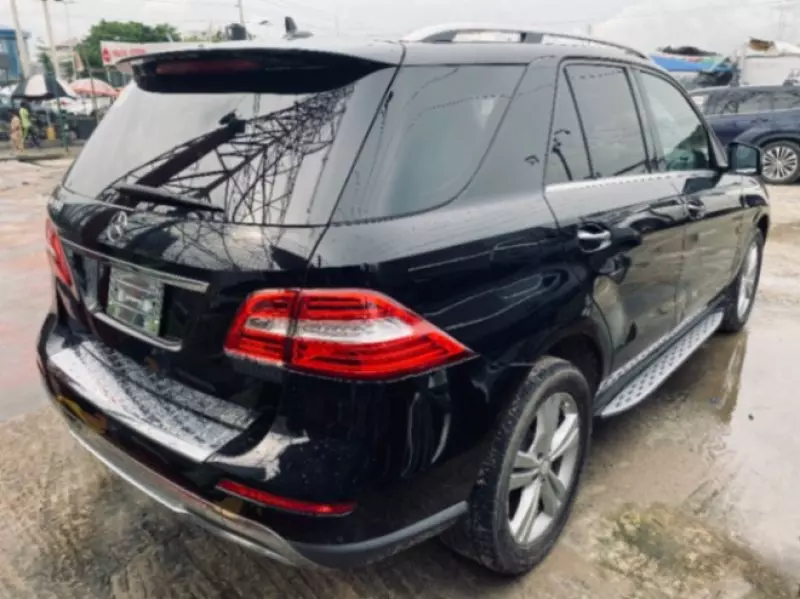 Mercedes-Benz ML-Class - 2015