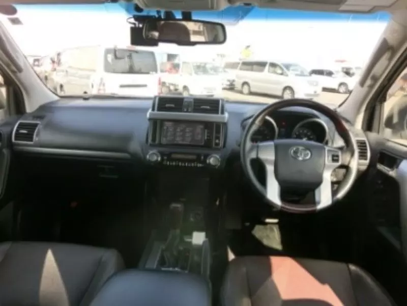 Toyota Landcruiser prado TX   - 2017