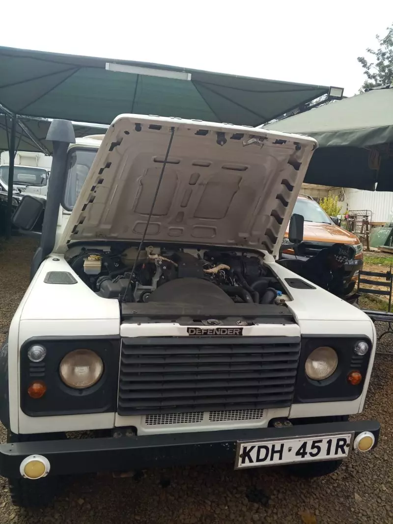 Land Rover Defender   - 2008
