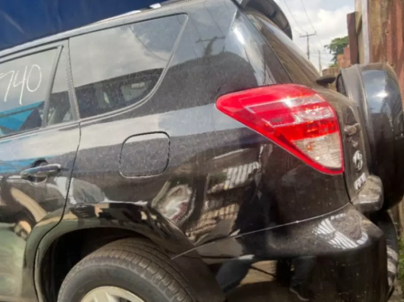 TOYOTA RAV 4 - 2011