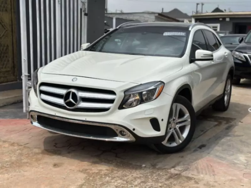 Mercedes-Benz GLA 250   - 2017