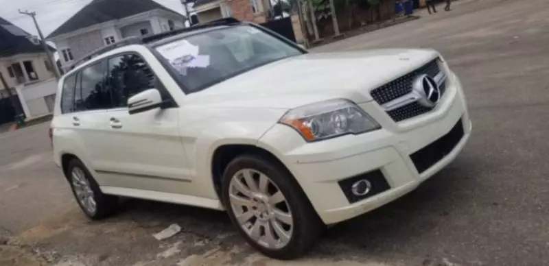 Mercedes-Benz GLK 350   - 2012