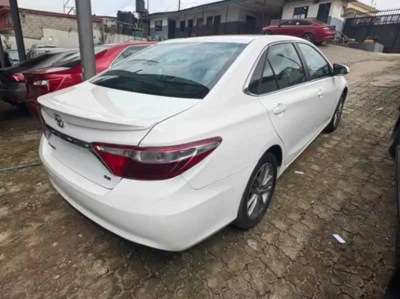 TOYOTA Camry   - 2015