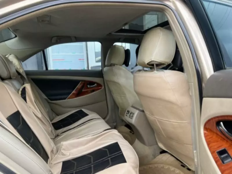Toyota Camry   - 2008