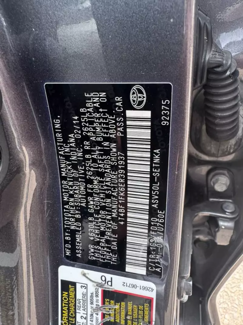 TOYOTA Camry - 2014