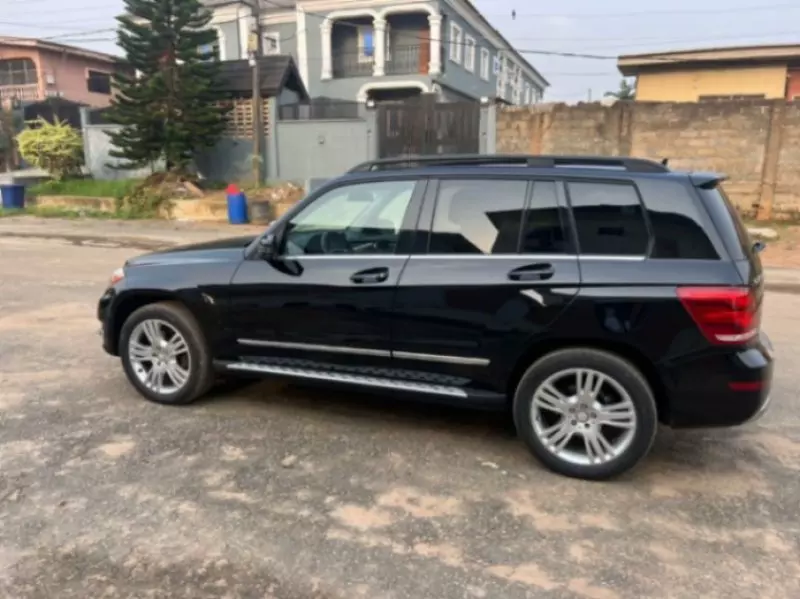 Mercedes-Benz GLK 350   - 2013