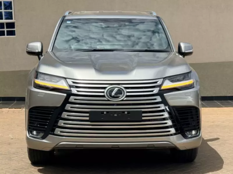 Lexus LX   - 2017