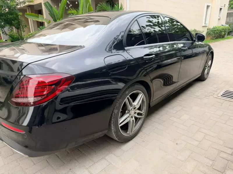 Mercedes-Benz E-Class - 2017