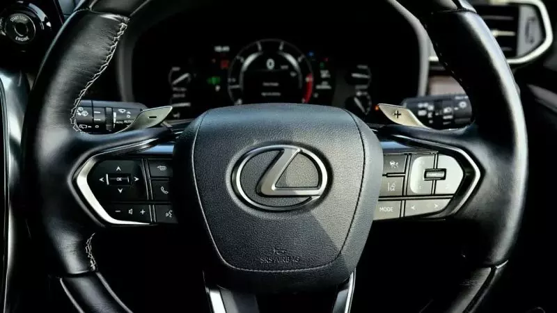 Lexus LX 600   - 2022