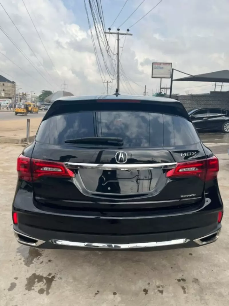 Acura MDX   - 2018