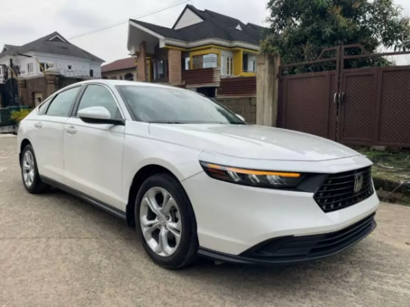 Honda Accord   - 2024