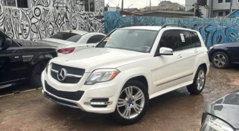Mercedes-Benz GLK 350   - 2014