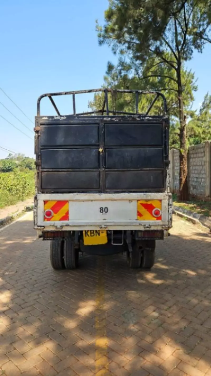 Mitsubishi Canter - 2004