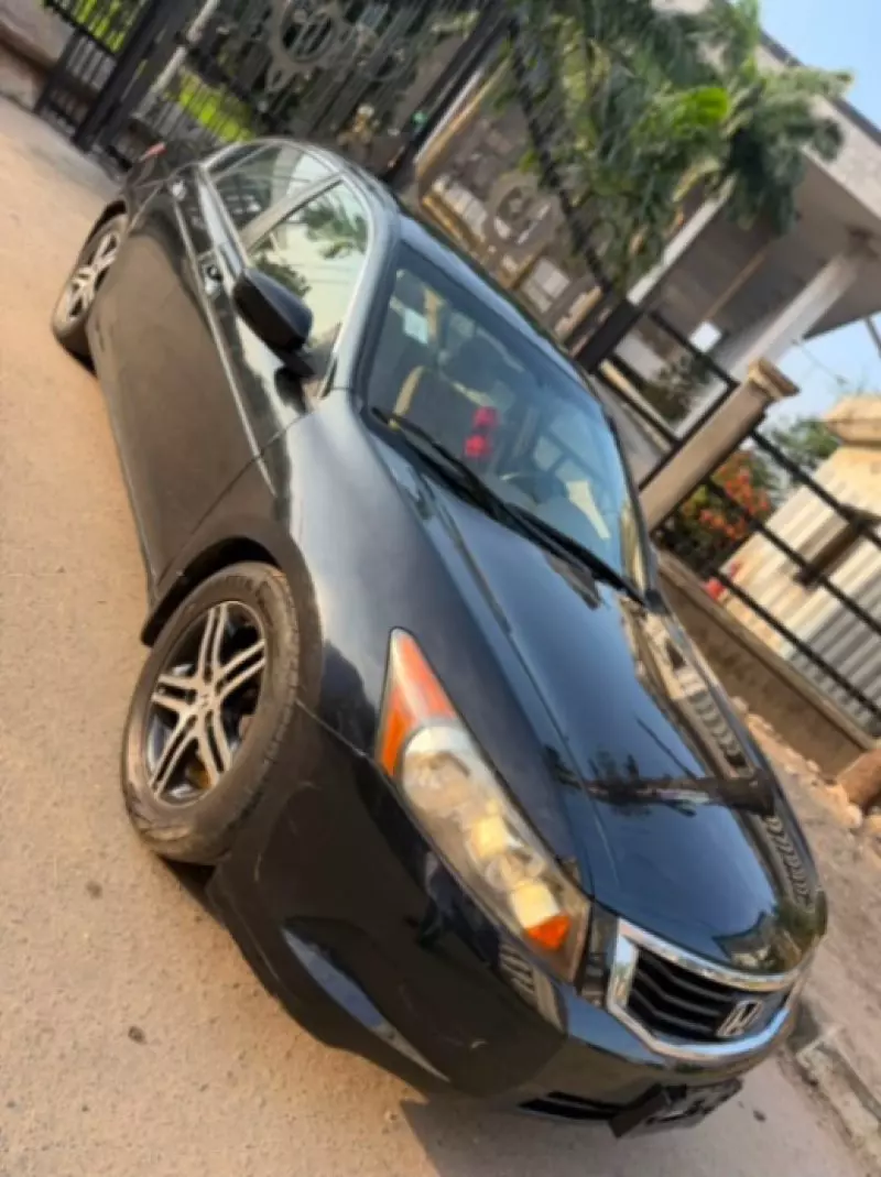 Honda Accord   - 2008