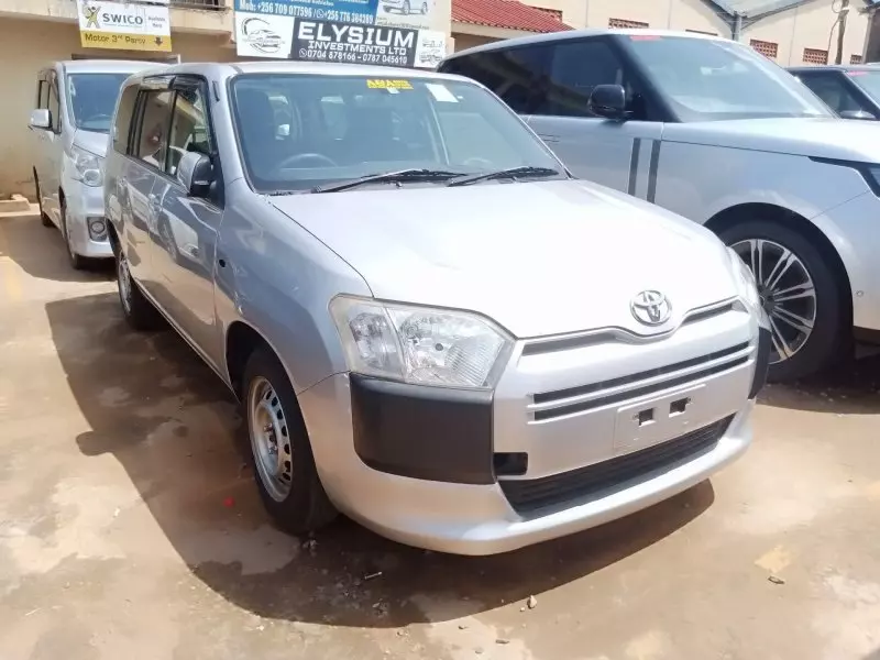 Toyota Probox    - 2016