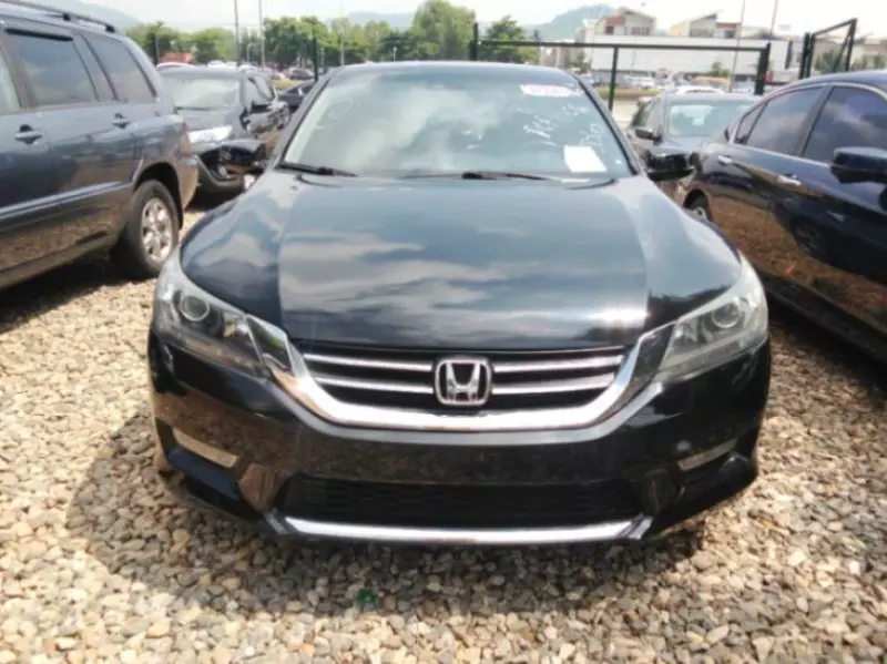 Honda Accord   - 2013