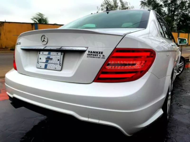 Mercedes-Benz C250   - 2013