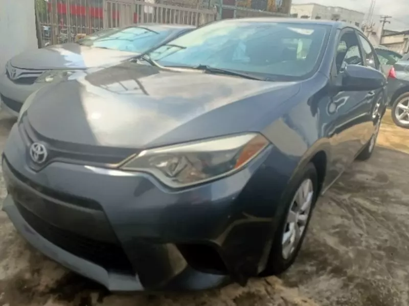 Toyota Corolla   - 2016