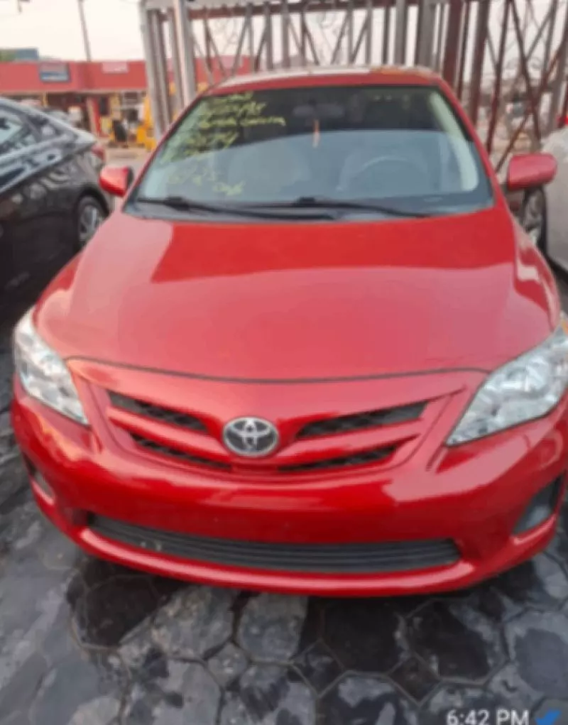 Toyota Corolla   - 2013