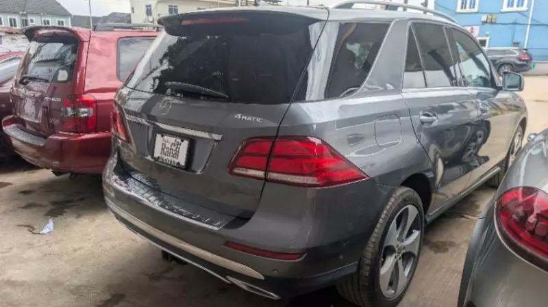Mercedes-Benz Gle-class   - 2018