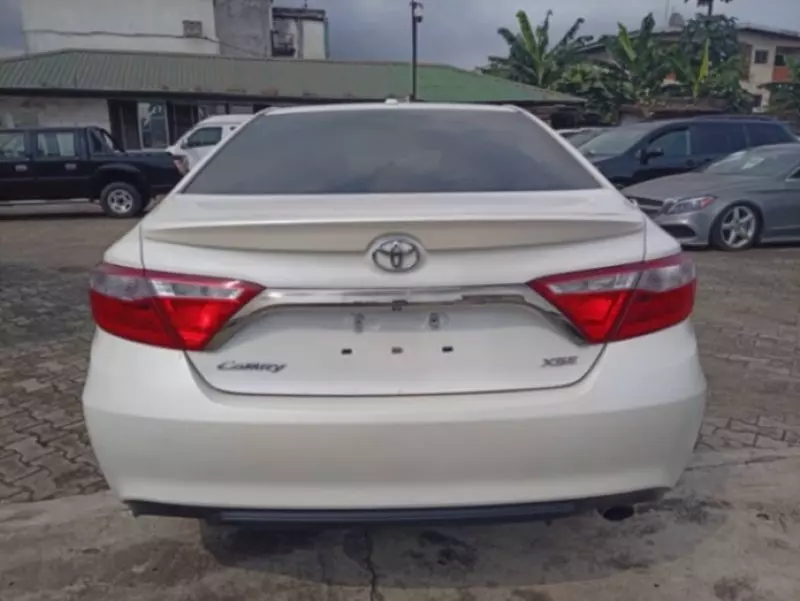 TOYOTA Camry   - 2015