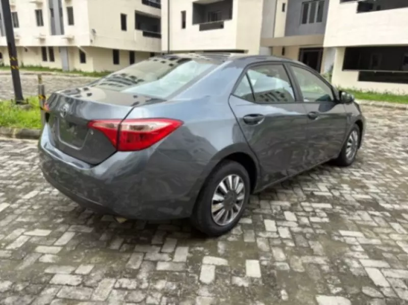Toyota Corolla - 2018