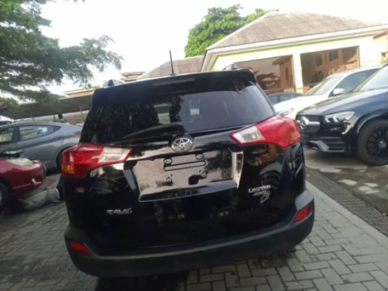 Toyota RAV4   - 2013