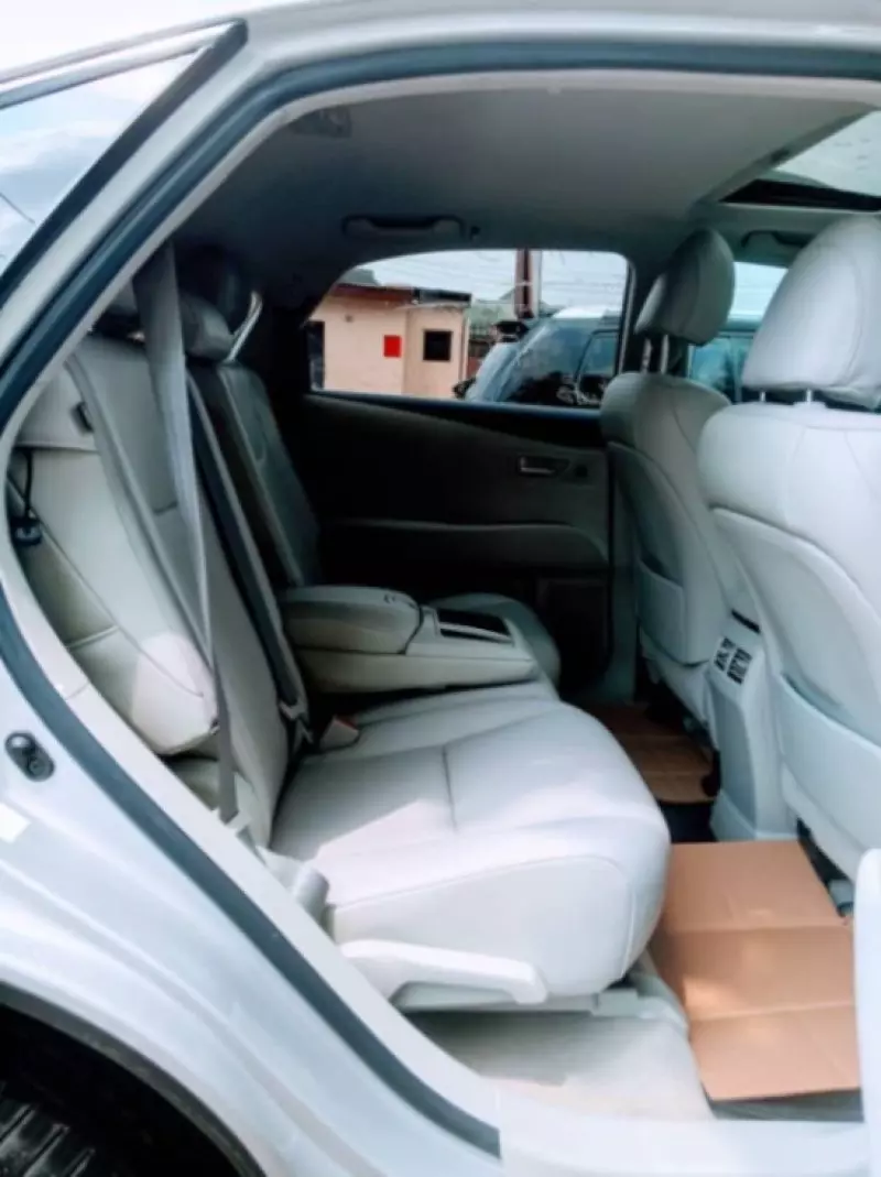 Lexus RX   - 2012