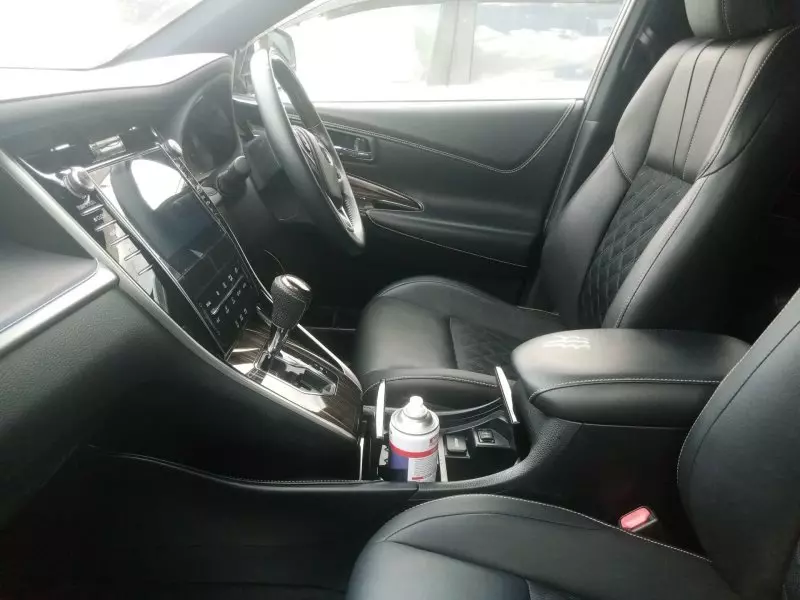 TOYOTA Harrier   - 2016