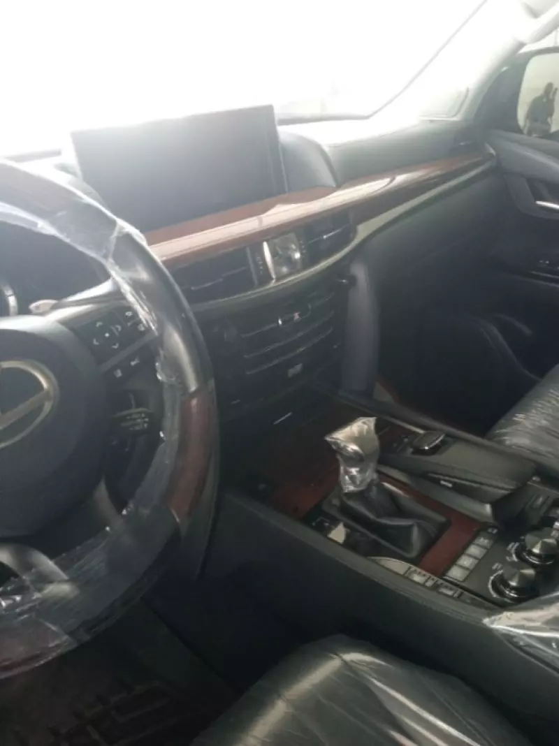 Lexus LX   - 2018