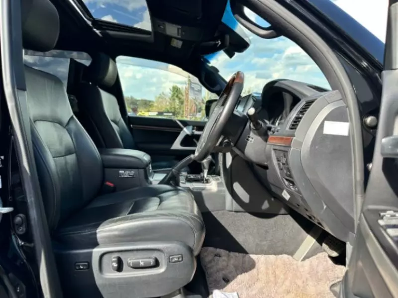 Toyota Landcruiser ZX   - 2019