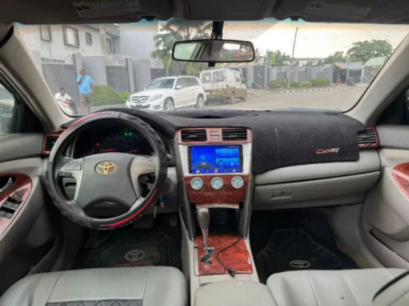 Toyota Camry   - 2007