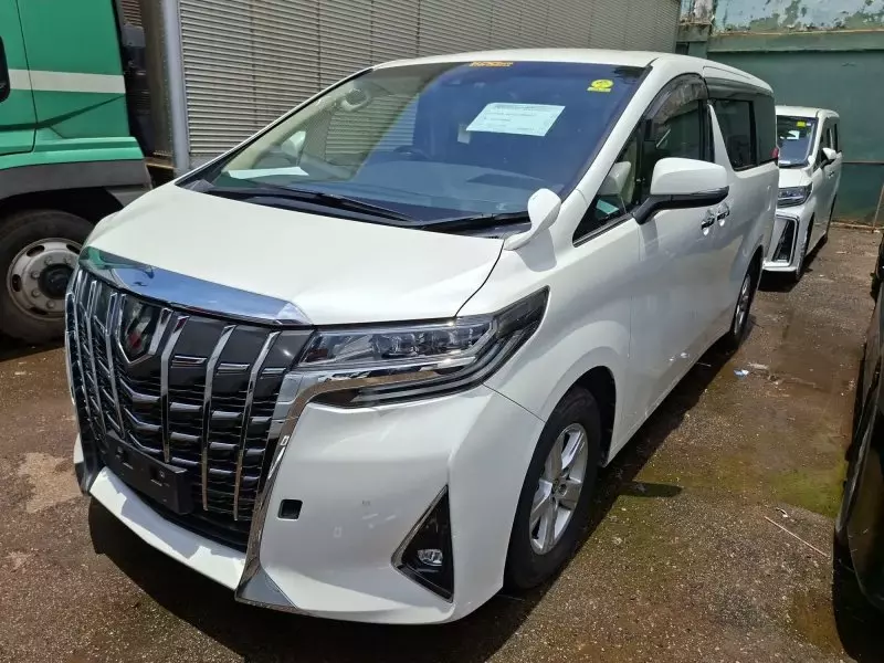 Toyota Alphard   - 2018
