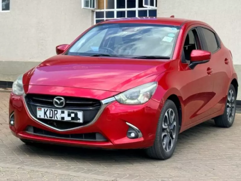 Mazda Demio    - 2017