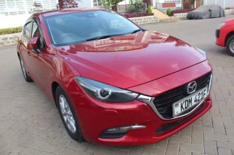 Mazda Axela    - 2016
