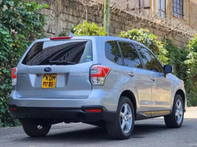 Subaru Forester   - 2017