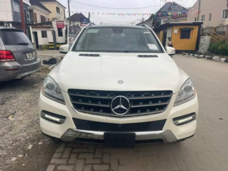Mercedes-Benz ML 350   - 2013
