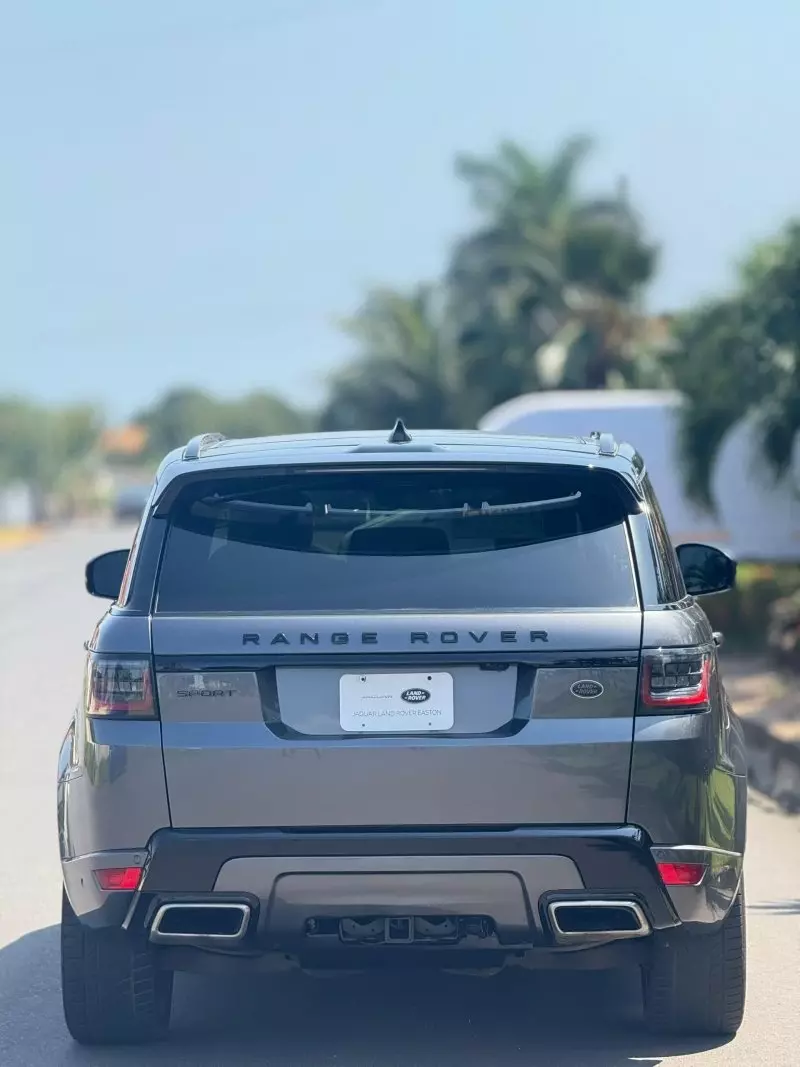 Land Rover RANGE ROVER SPORT HST    - 2019
