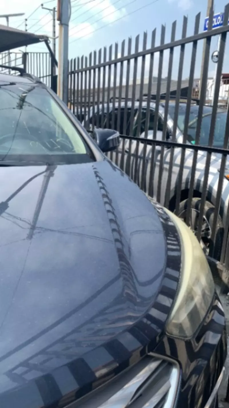 Hyundai Santa Fe   - 2017