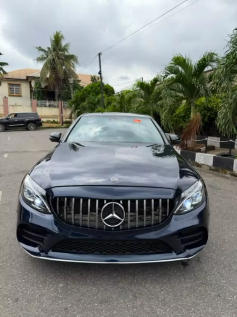 Mercedes-Benz C-Class   - 2018