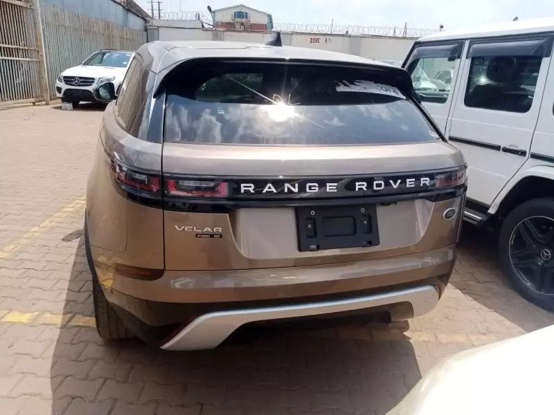 Land Rover Range Rover Velar   - 2017