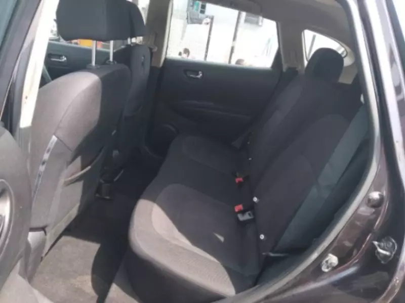 Nissan Rogue   - 2011