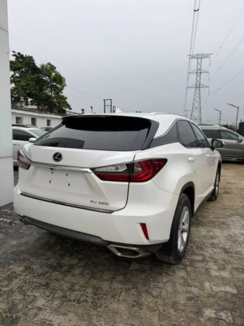 Lexus RX   - 2016
