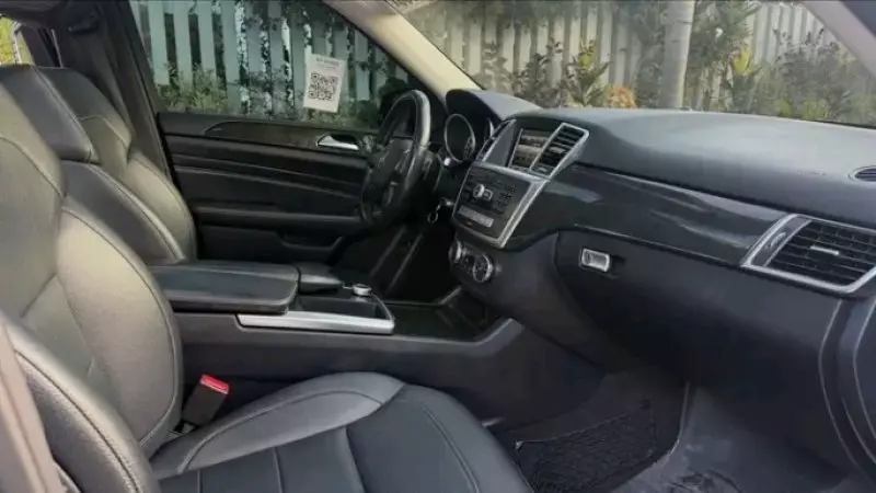 Mercedes-Benz ML-Class - 2015