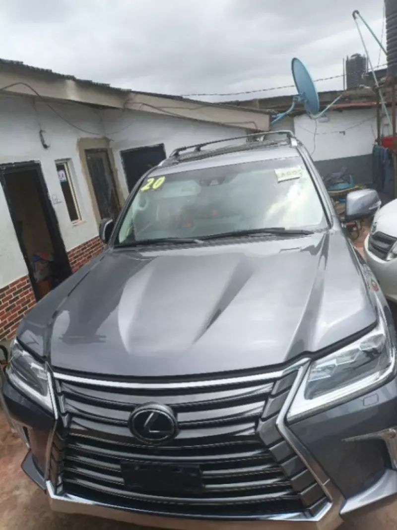 Lexus LX 570   - 2019