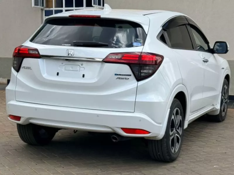 Honda Vezel    - 2018