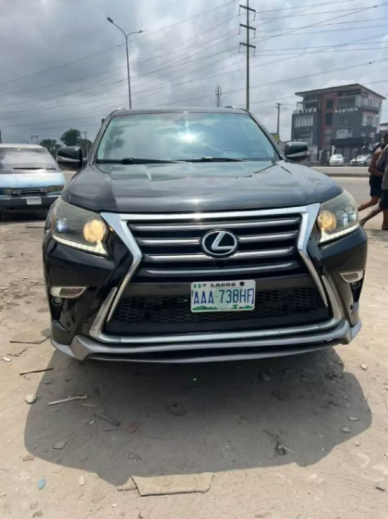 Lexus GX 460   - 2012