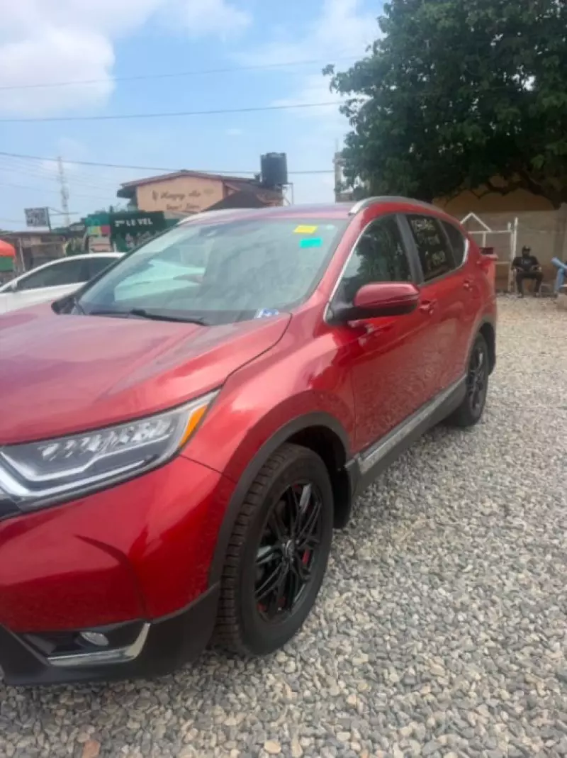 Honda CR-V   - 2017