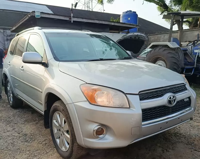 TOYOTA Highlander   - 2016