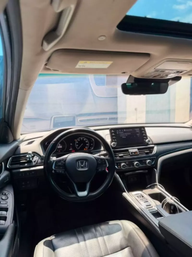Honda Accord   - 2021